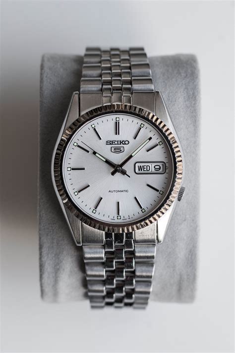 orologio seiko 5 tipo rolex datejust|rolex datejust logo.